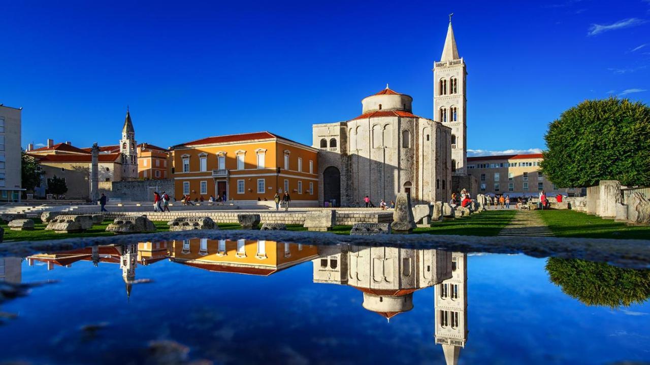 Holiday Home Bajlo Apartment With Three Bedrooms Zadar Extérieur photo