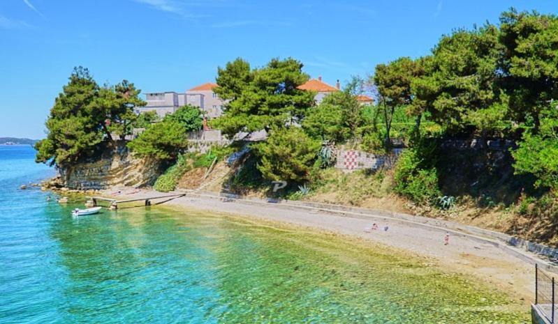Holiday Home Bajlo Apartment With Three Bedrooms Zadar Extérieur photo